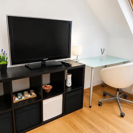 Nivy Loft Ac Center